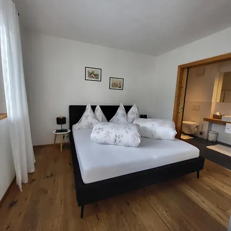 Apartment Chasa Scandella Tanja