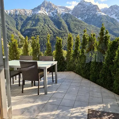 Chasa Scandella Tanja * 散特